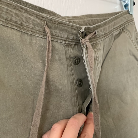 GAP Olive Green 100% Cotton Drawstring Button Fly 3.5” Inseam Shorts Size XS - Picture 7 of 14